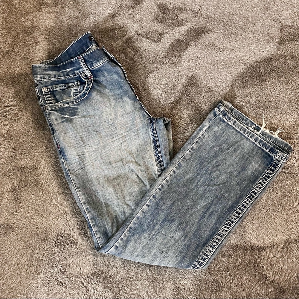 I-N-C International Concepts Straight Leg Mid-Wash Jeans in EUC